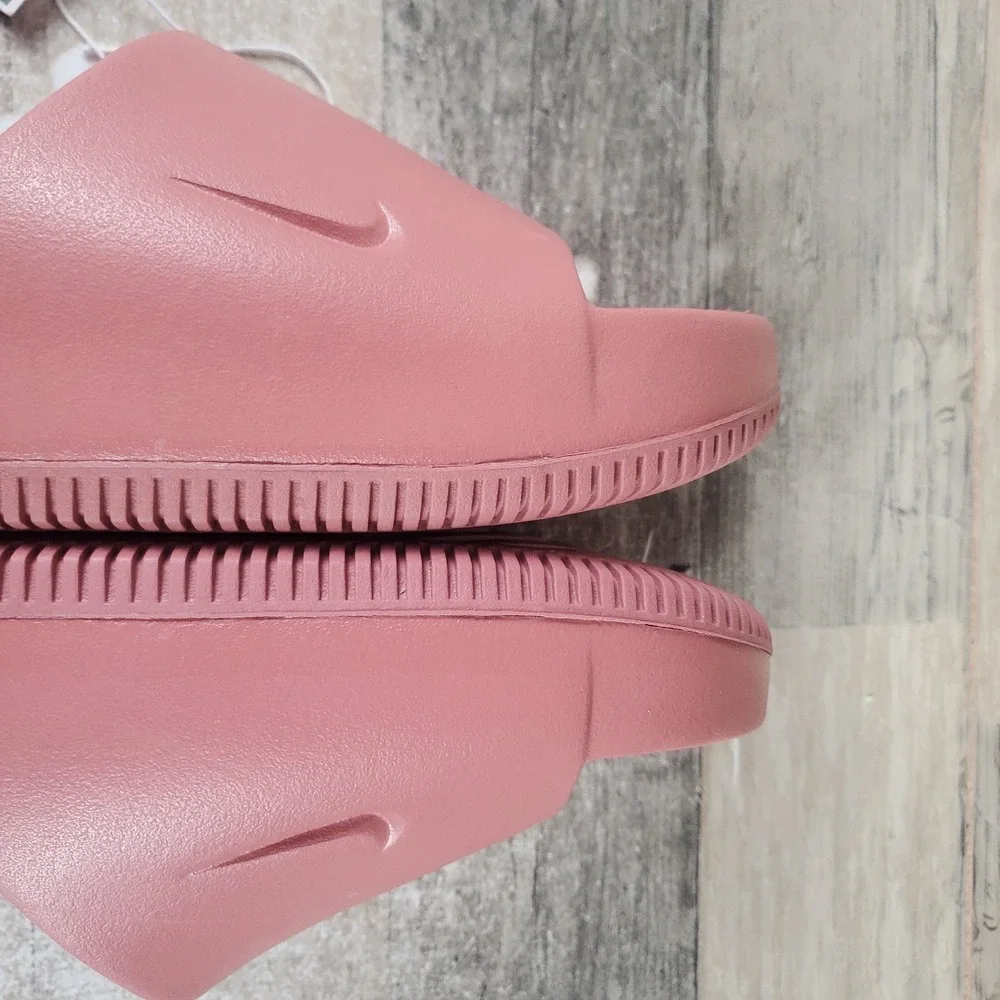 Nike‎ Calm Sandals Womens Sz 6 Canyon Pink Rubber Slip On Round Toe